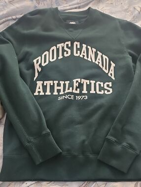 ROOTS Crewneck Sweater